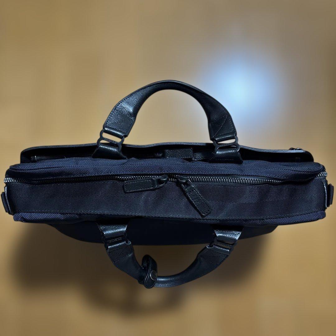 【美品】BRIEFING FUSION A4 LINER HDネイビー日本製