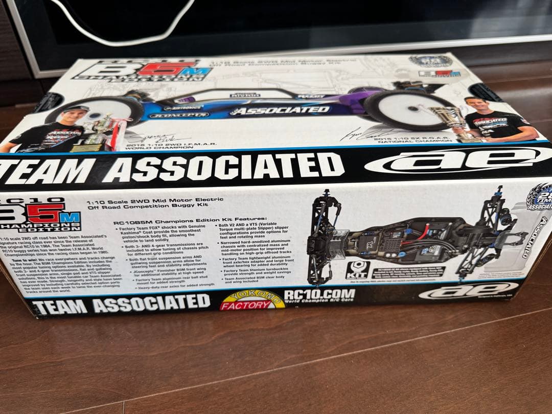 アソシB5Mチャンピオンズエディション新品未開封+ファクトリーライト（ジャンク）