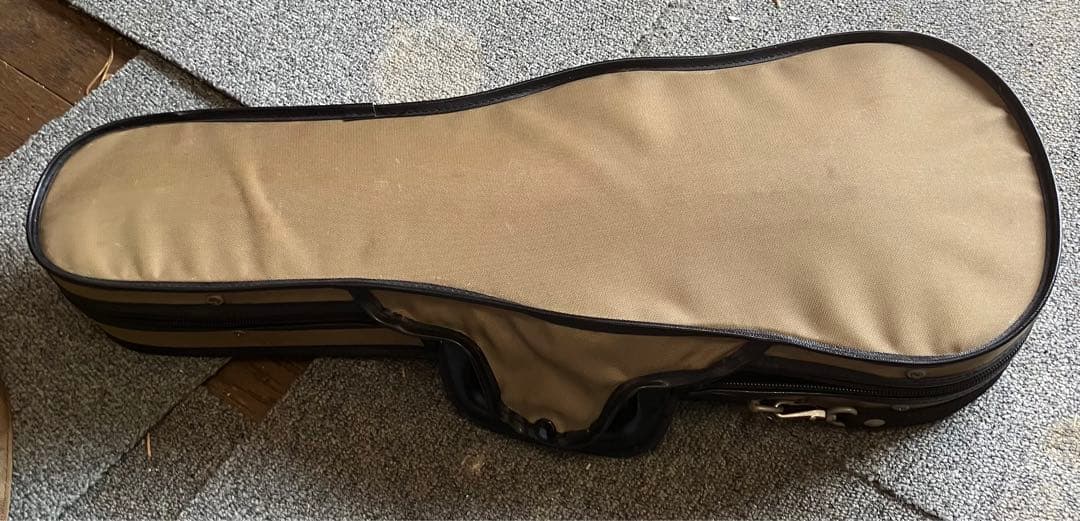 ヴァイオリン1/8 身長110-115cm位のお子様の練習用