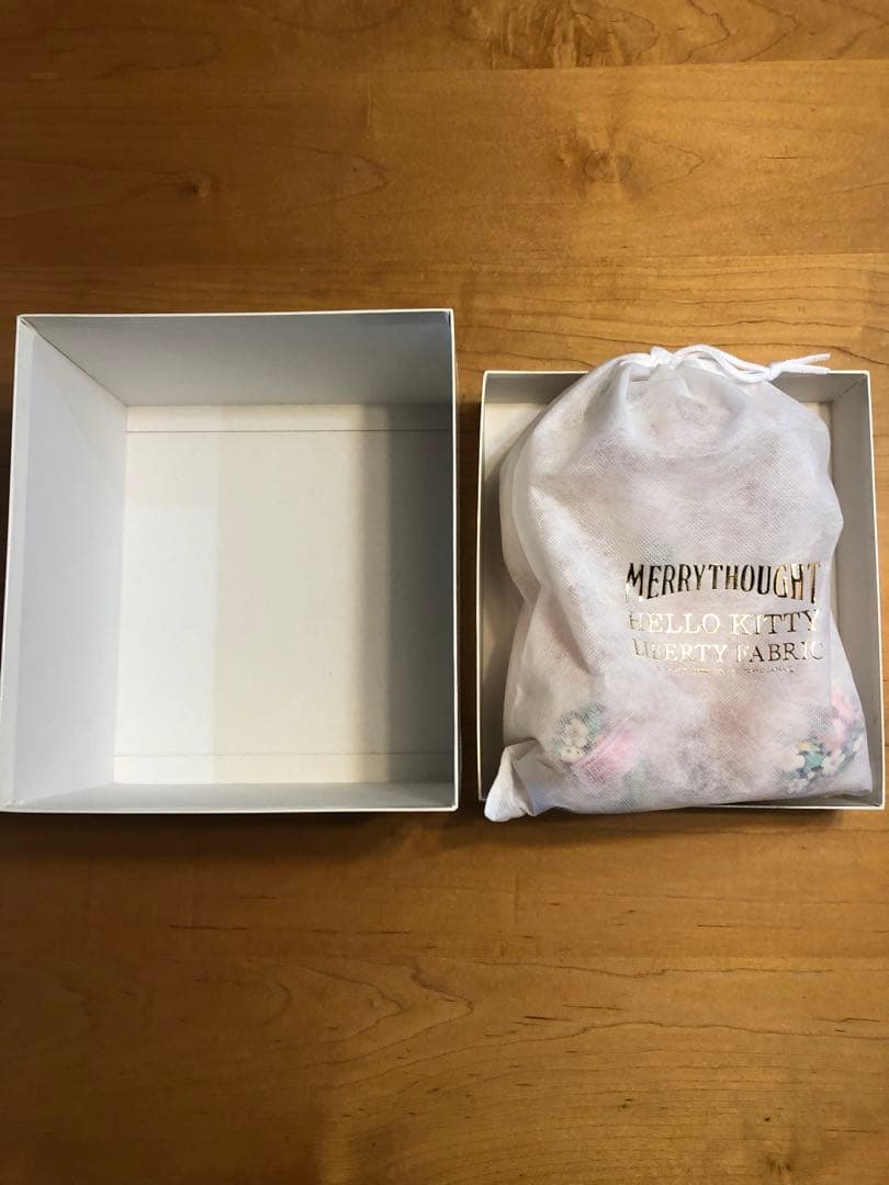 サンリオ創業50周年 チーキー メリーソート ×キティ×リバティ100体限定