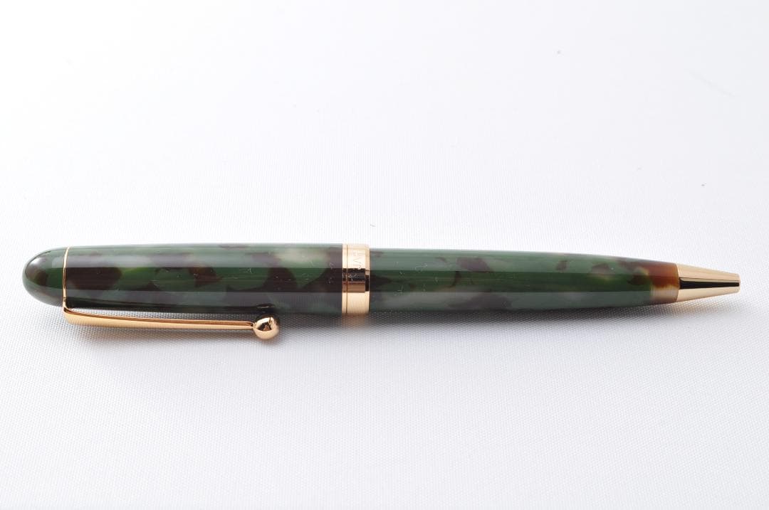 新品✨ ハンドメイド　ボールペン 大西製作所 手作り 【抹茶】