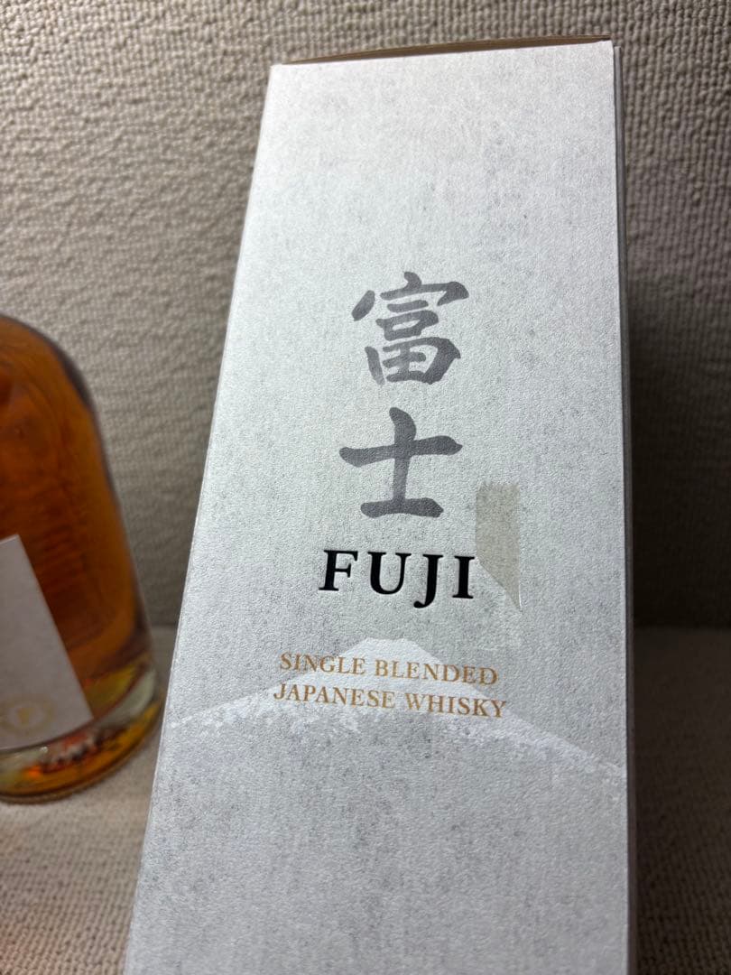 キリン　ウイスキー富士 ２本セット　未開封　旧ラベル　箱傷あり　国産ウイスキー