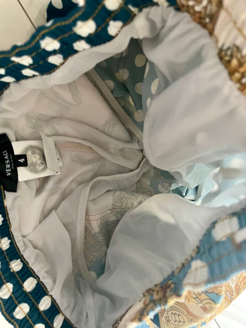 Versace ボードショーツ 水着 海パン ヴェルサーチ Mサイズ