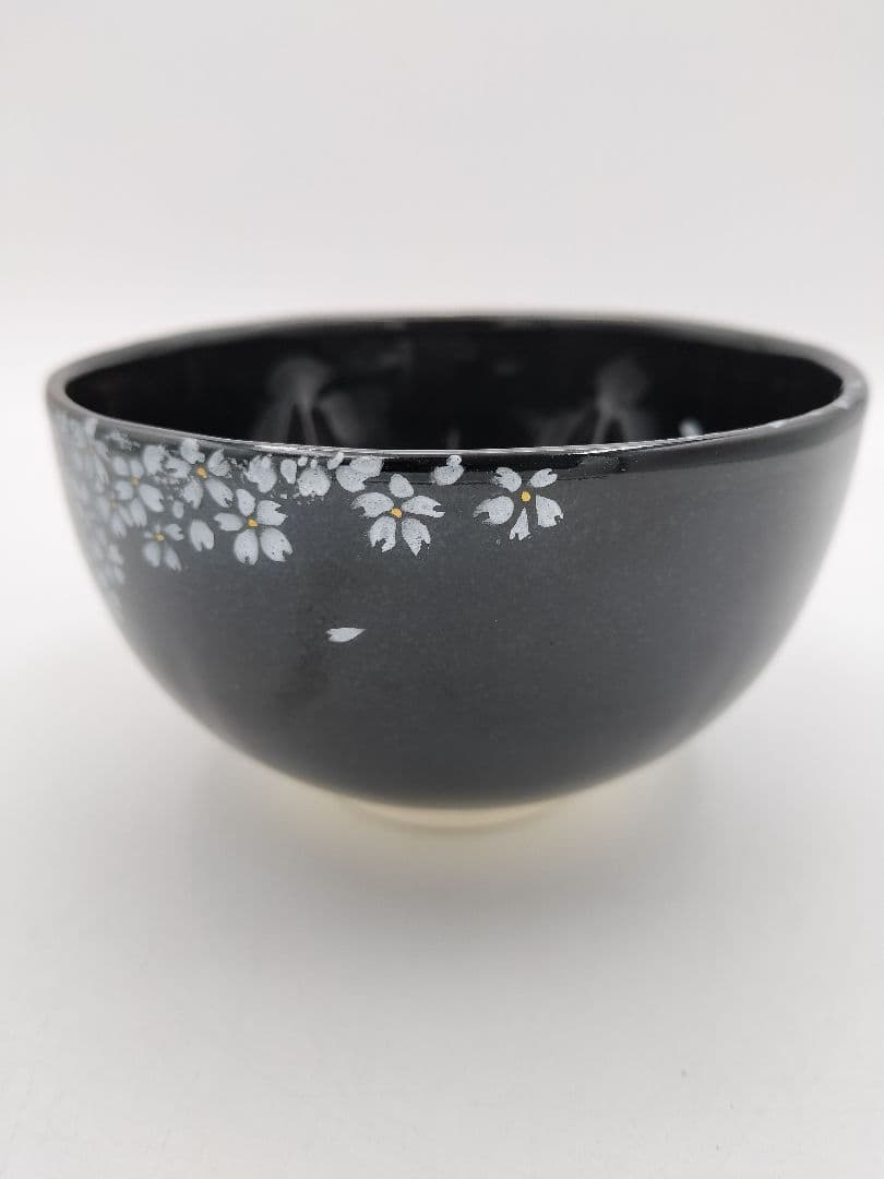b209 【新品・未使用】茶碗 黒釉 夜桜 今岡三四郎 木箱 茶道具