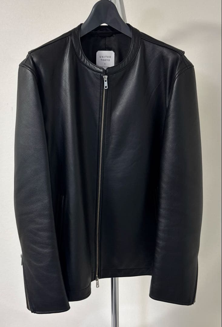 ユナイテッド東京 希少なサイズ4【XL】 ノーカラーシングルライダース