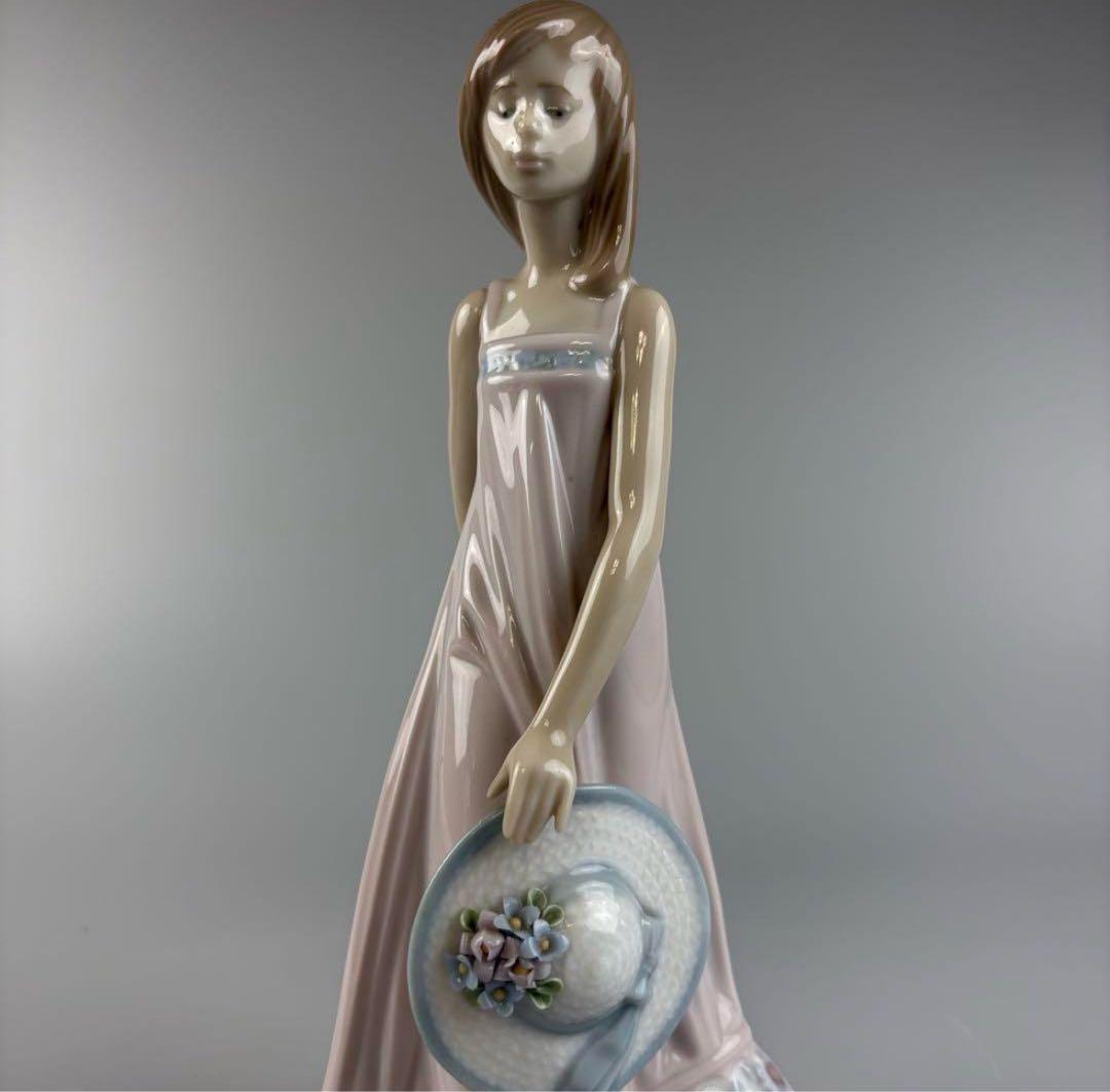 LLADRO リヤドロ 夏の陽ざし 少女 フィギュリン 陶器 置物