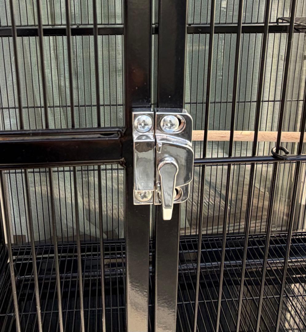 鳥かご 金属製大型のバードケージ オウム、オカメインコ、ラブバード　豪華希少大型