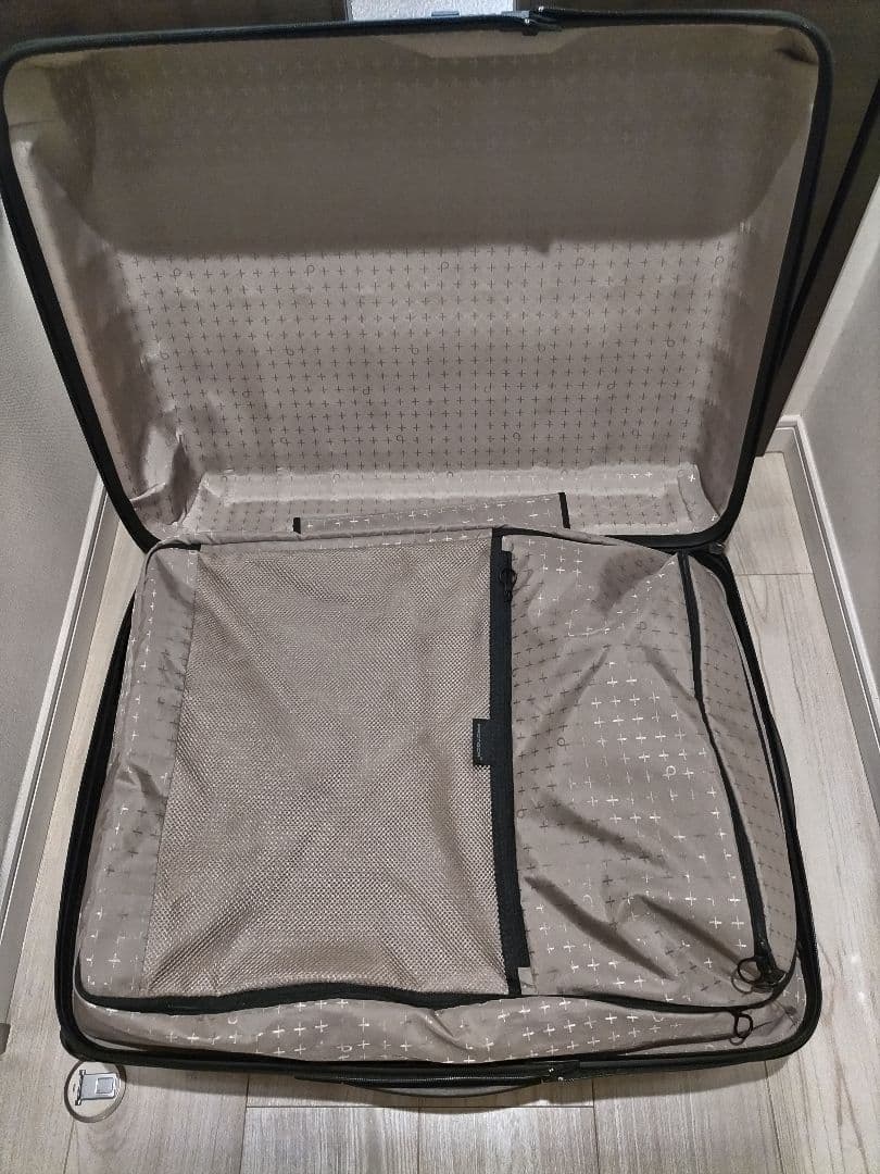 プロテカ キャリーケース　360s 　61L　メタリック