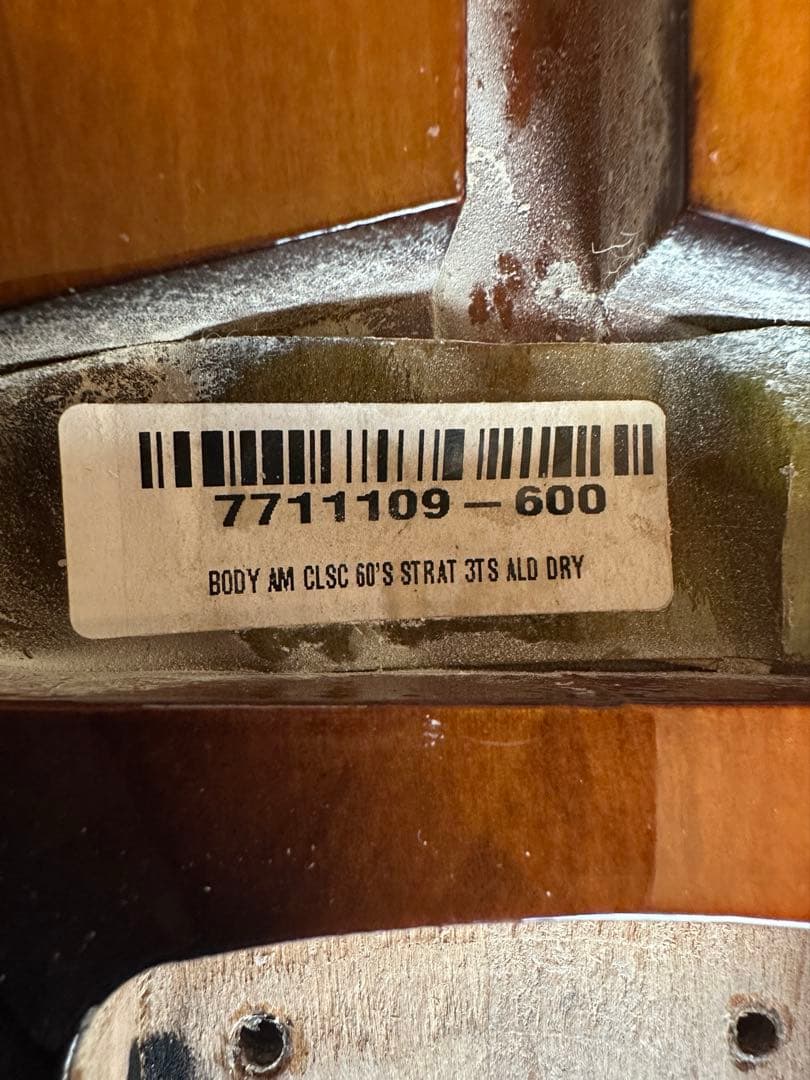 FENDER American Original '60sストラト ボディー