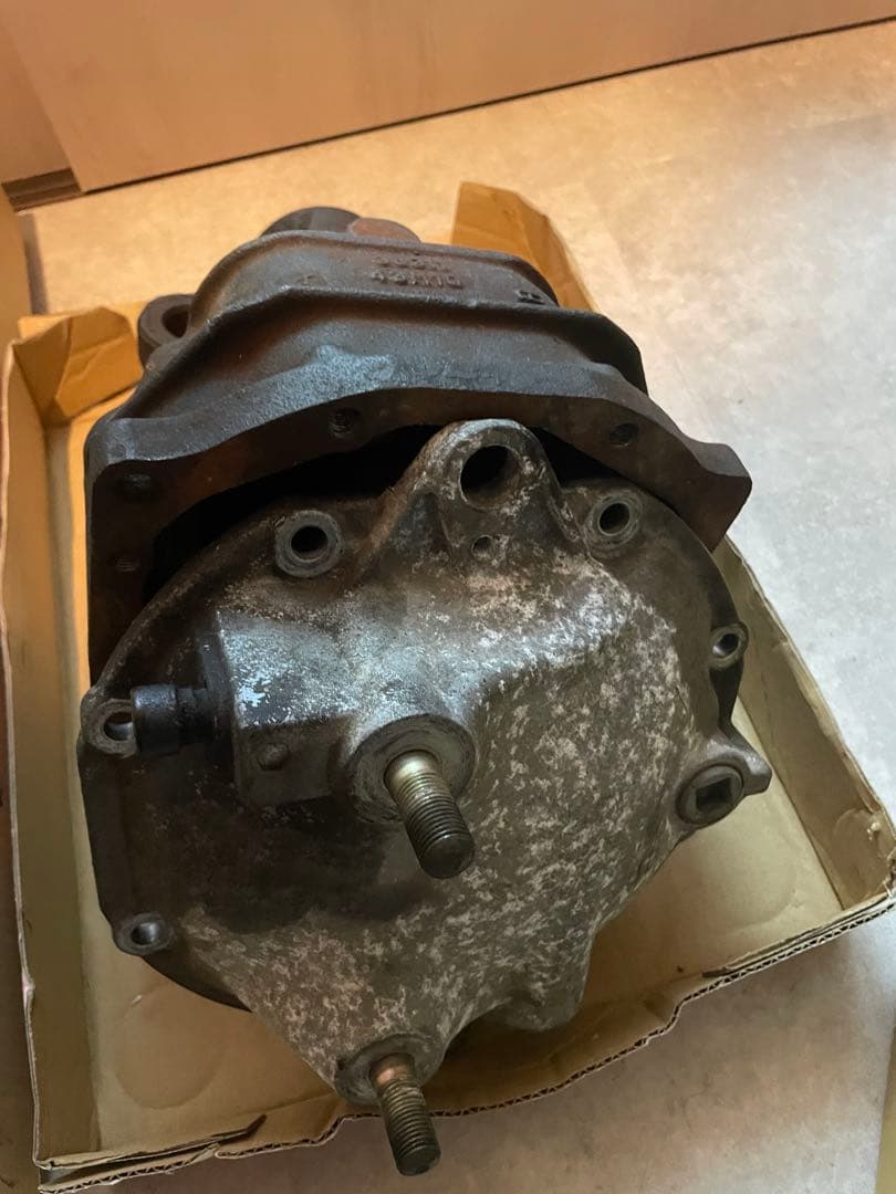 R200 6穴　ABS有りデフケース　その他付属品