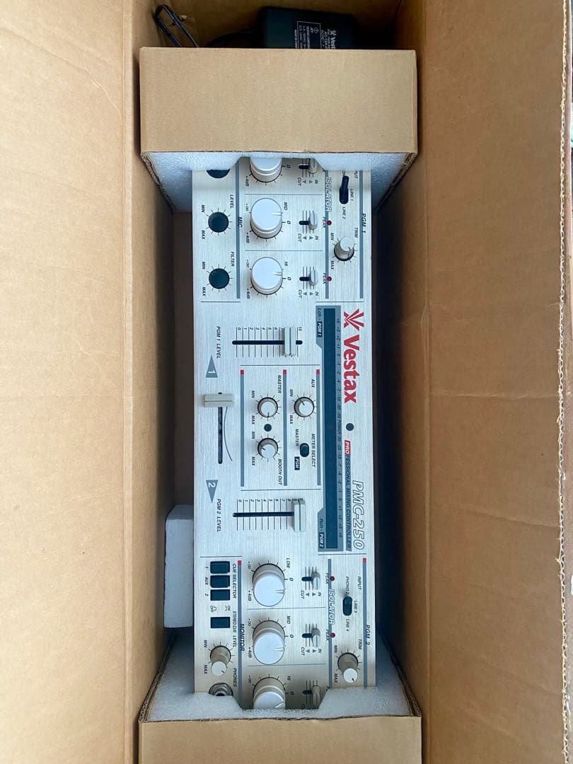Vestax PMC-250 DJミキサー　ゴールド　箱付き　ロータリー