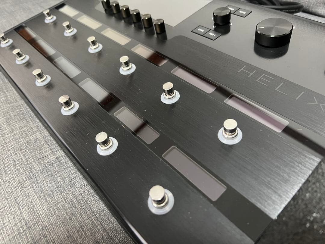 Line 6 Helix Floor ギターエフェクトボード 本体＋付属品