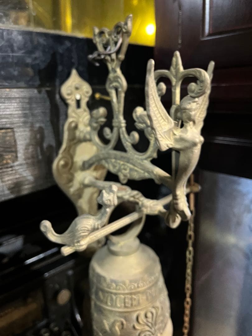 82です アンティーク真鍮製ドアベル、フランス製ドアベル、