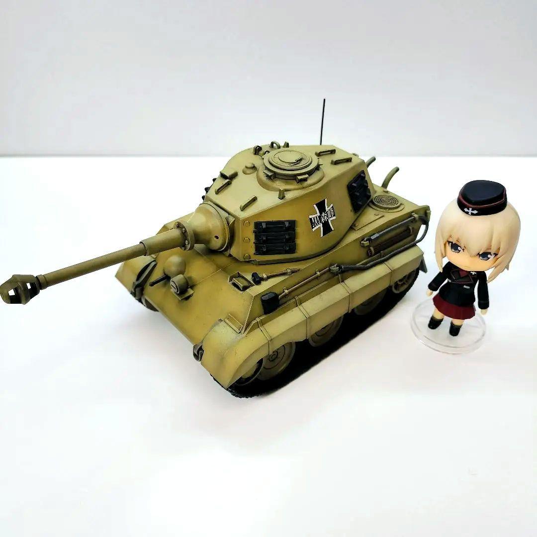 【塗装済み完成品】ティーガーⅡ 黒森峰女学園仕様 with 逸見エリカ