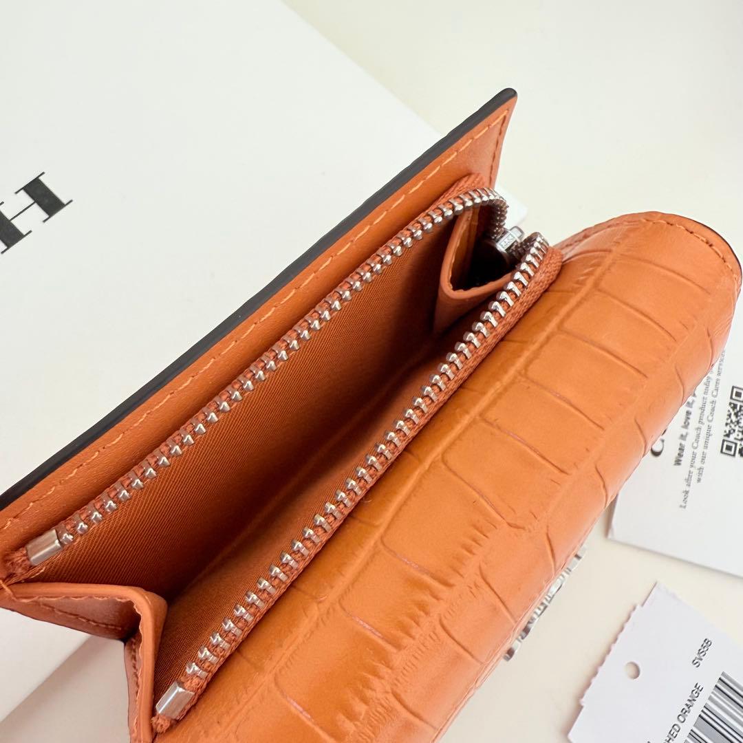 COACH コーチ　折り財布　クロコダイル エンボスド レザー　オレンジ