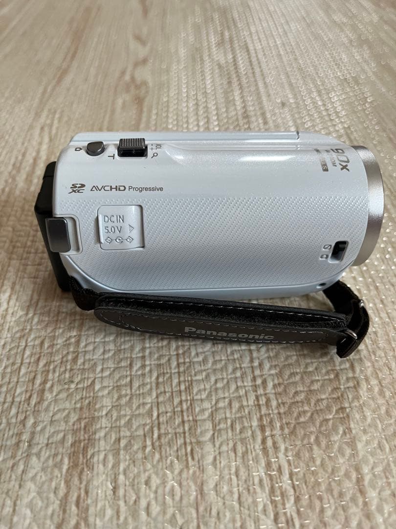 ビデオカメラ Panasonic HC-V230M-W