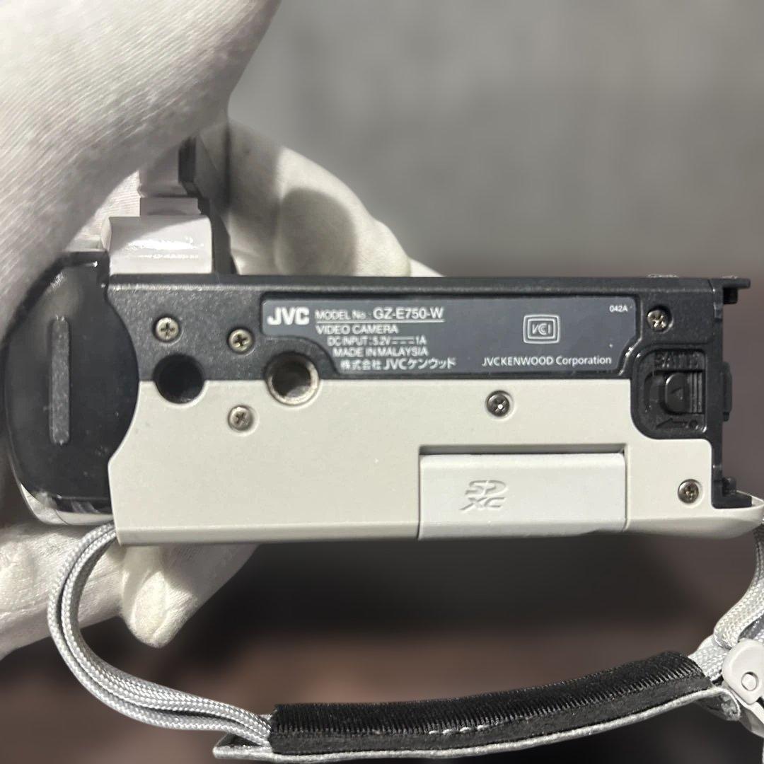 JVC Victor エブリオ Everio GZ-E750-W フルHD 美品
