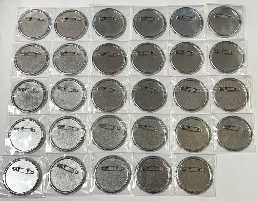 プロセカ 桃井愛莉 缶バッジ グリッター缶バッジ カラマイ 4B