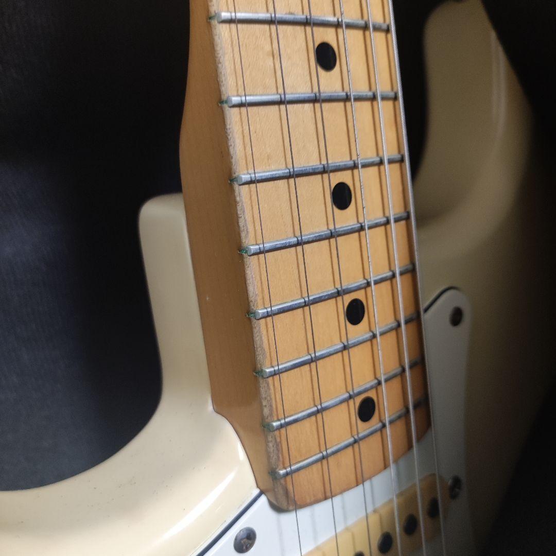 レフティ　Jシリアル　011740　Fender ST72-600L OWH