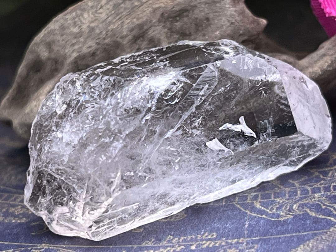 レコードキーパー✨  ブラジル・ミナスジェライス州 水晶　クリスタル　原石