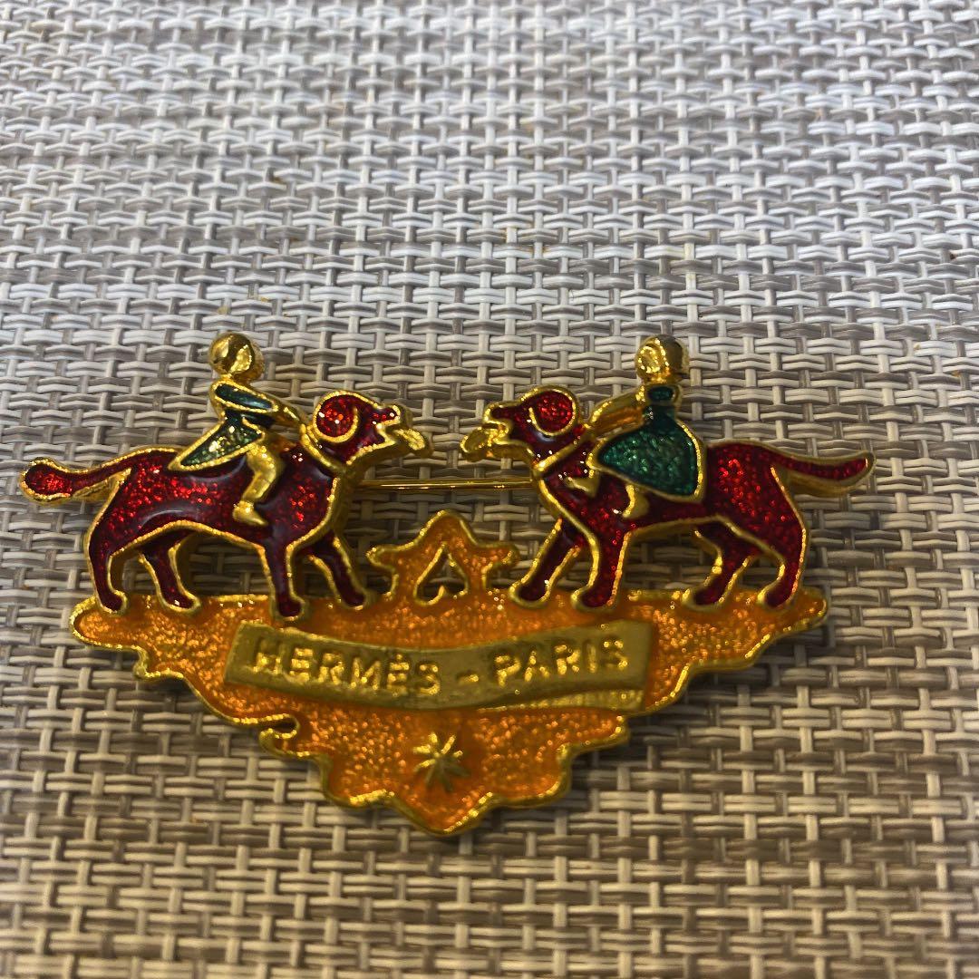 エルメスのブローチ