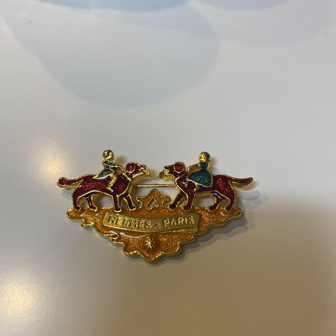 エルメスのブローチ