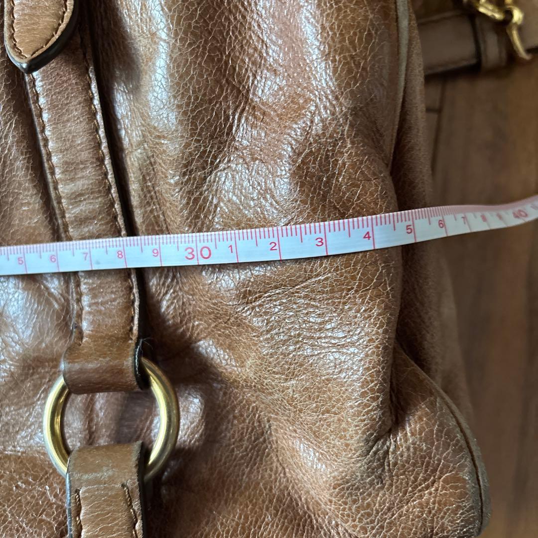 miu miu ブラウンレザー ショルダーバッグ