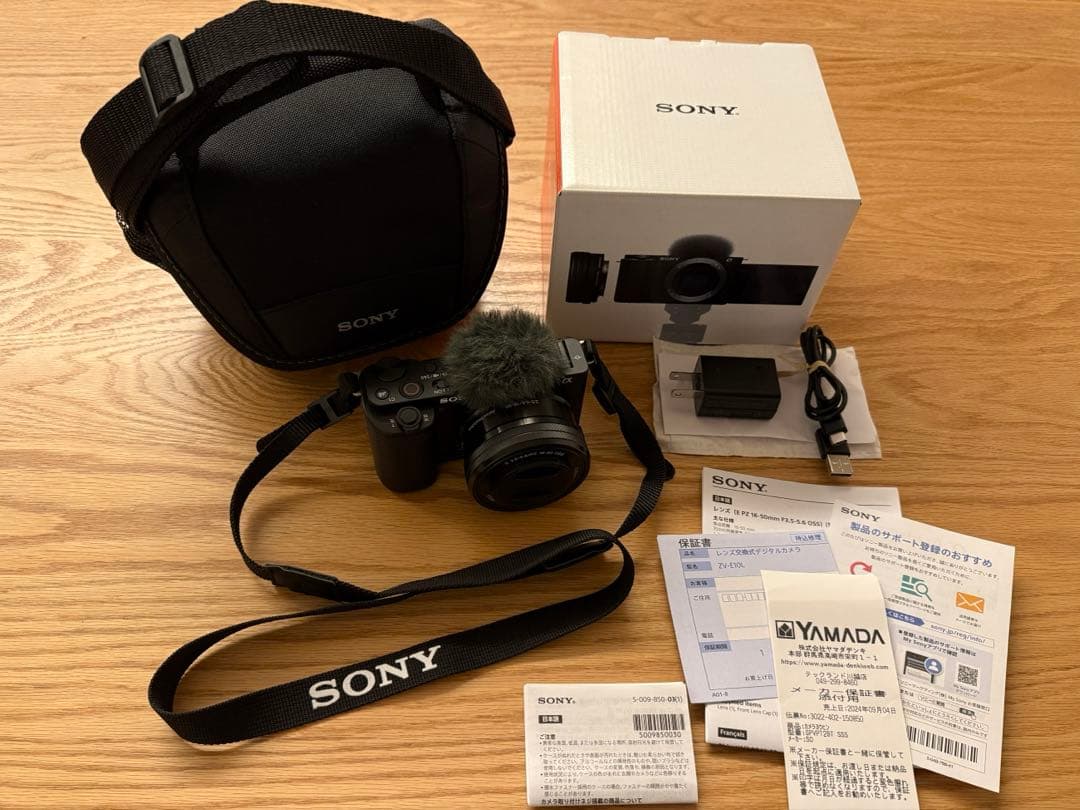 SONY ZV-E10パワーズームレンズキット ブラック