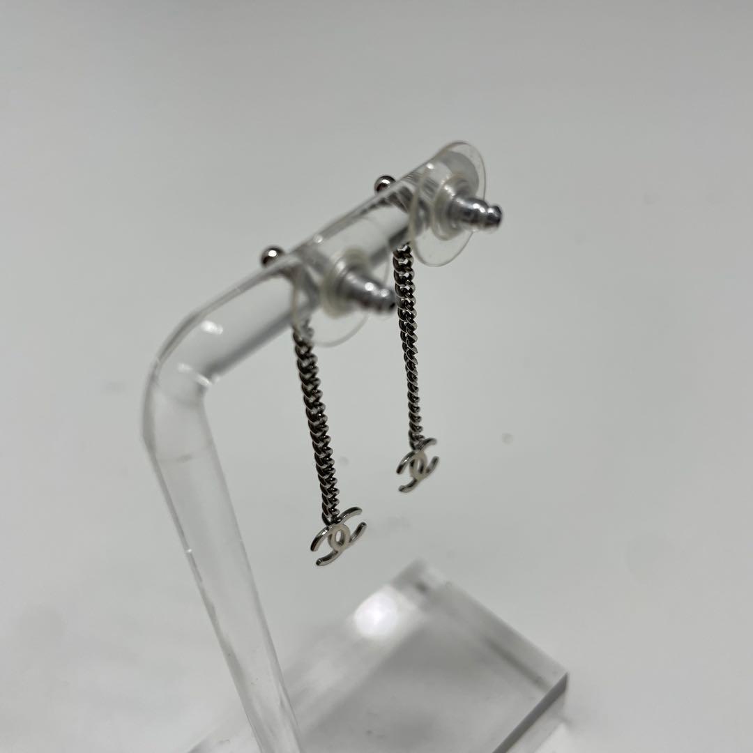 a*a様 CHANEL シルバー チェーンピアス