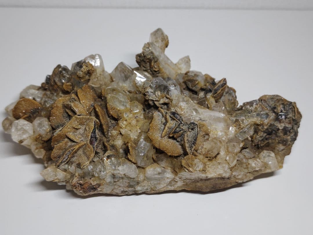 水晶 1.6kg シデライト クォーツ 原石 鑑賞石 自然石 誕生石 鉱物 水石