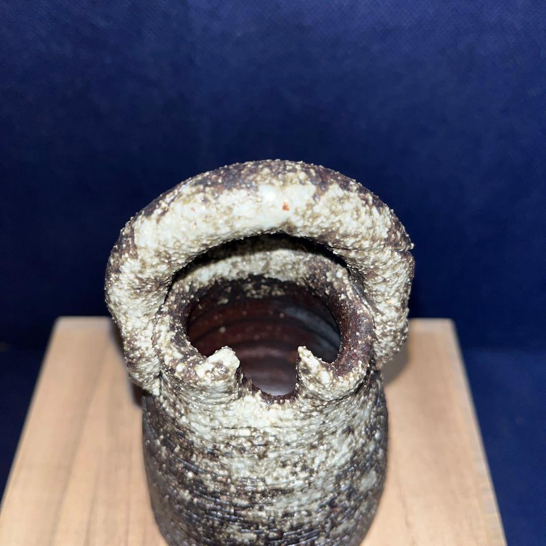 一輪差し／釣鐘形／信楽焼花入／勝己造