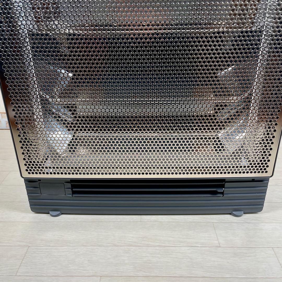 2024年製DAIKIN WRH135AS-H 遠赤外線　暖房機　ダイキン