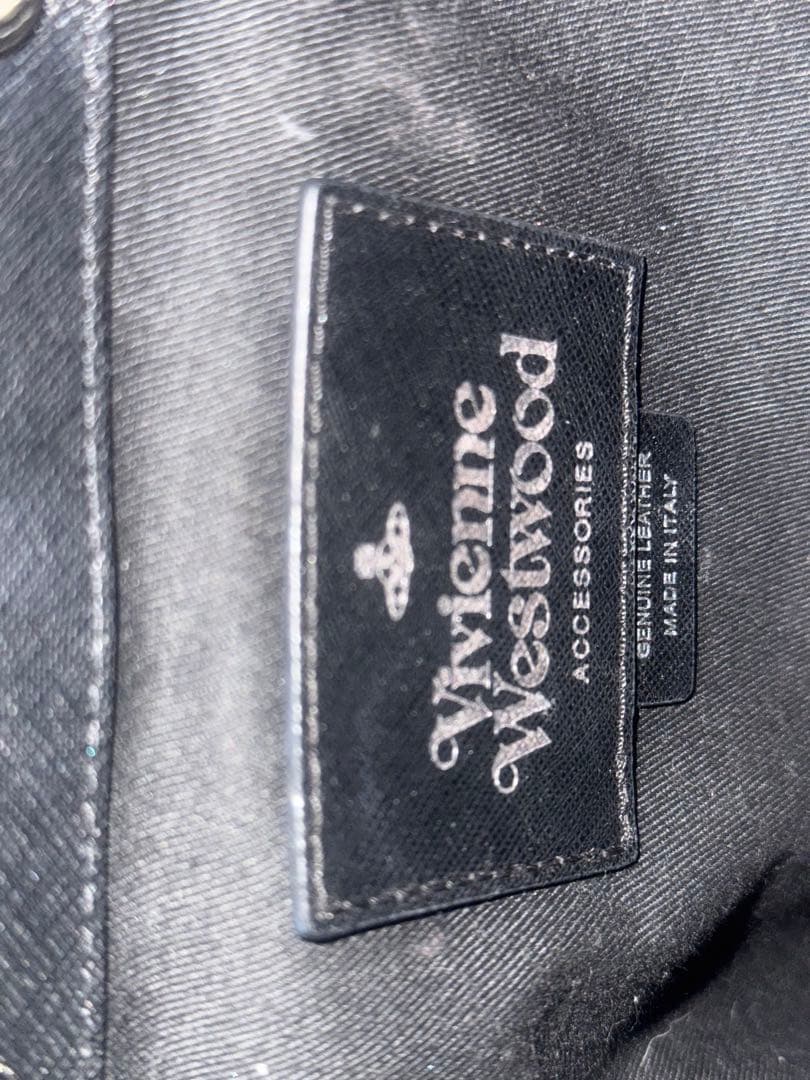 ヴィヴィアンウエストウッドショルダーバッグ（ブラック）