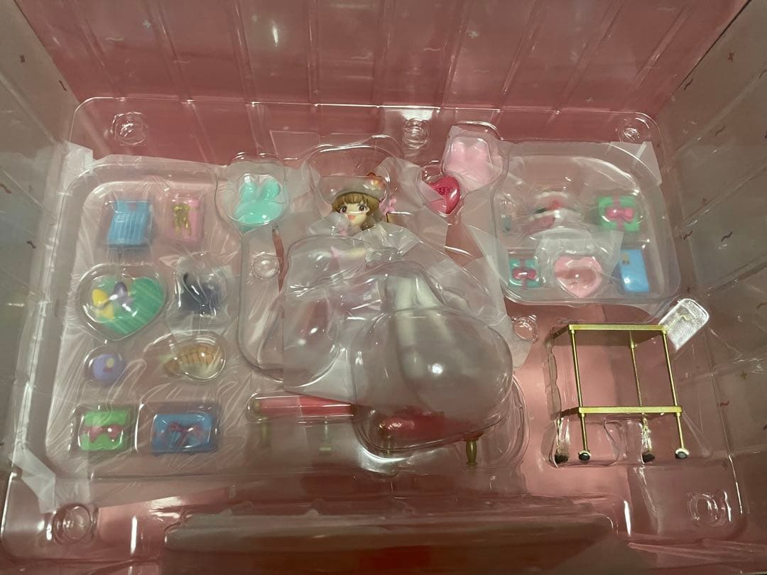 名取さな さなちゃんねる王爆誕ver. フィギュア