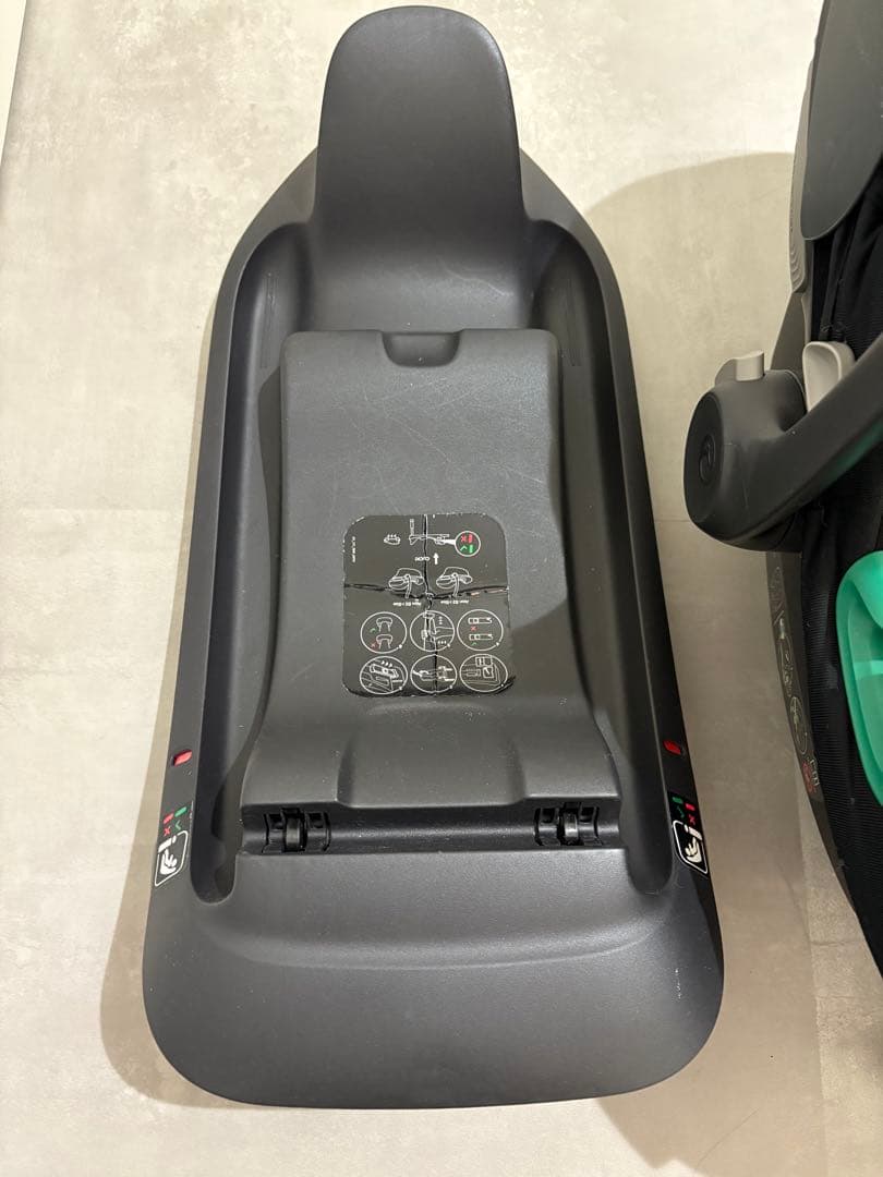 サイベックスcybexエイトンS2i-サイズ＋ベースワン