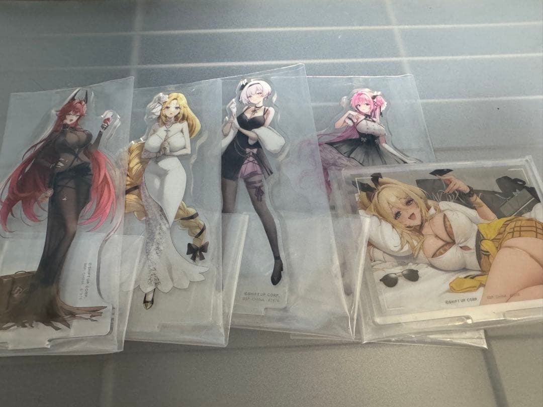 NIKKE 一番くじ　D賞〜下位まで