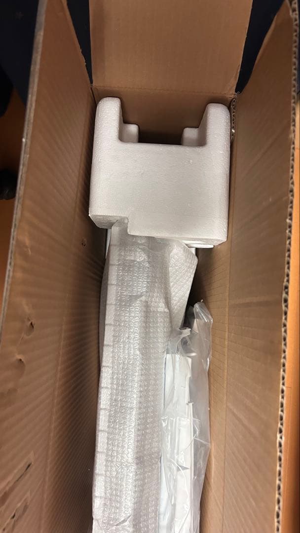 ヤマハ　電子キーボード　61鍵盤　譜面台付き　タッチレスポンス　EZ-300