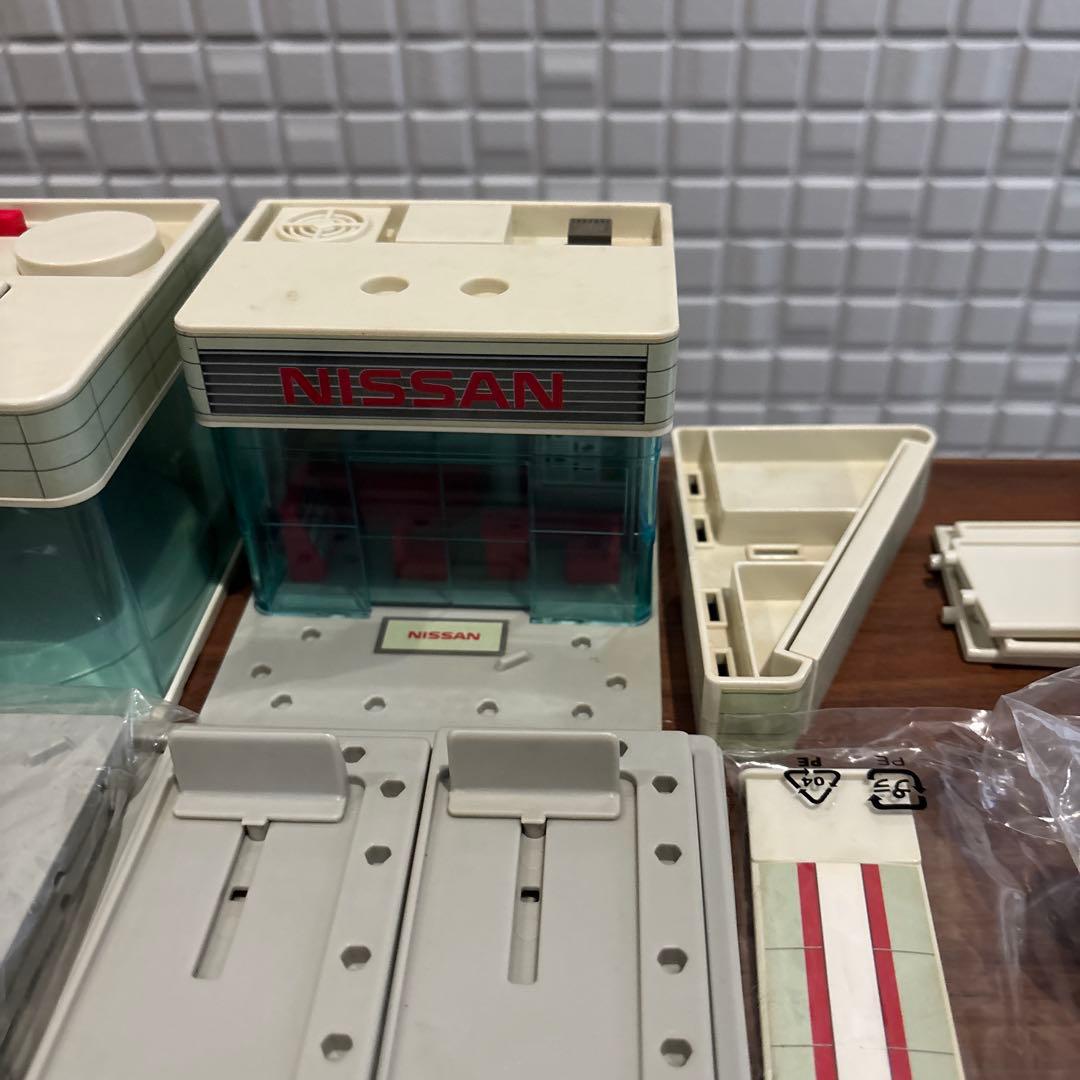 TOMICA トミカタウン NISSAN SHOP 日産ショップ（廃盤）