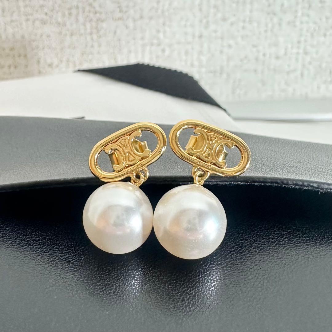 【美品】 CELINE セリーヌ　パール　ピアス　正規品
