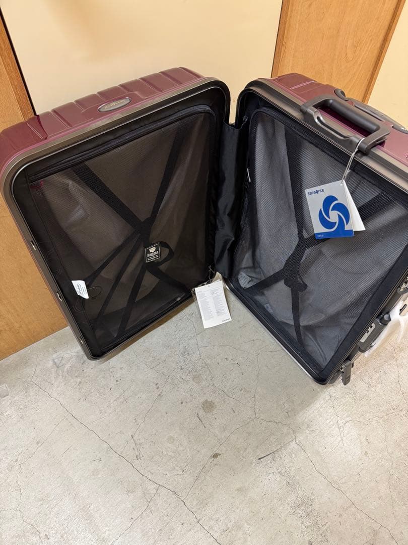 【最終値下】サムソナイト AERIAL 中型キャリーケース 4輪