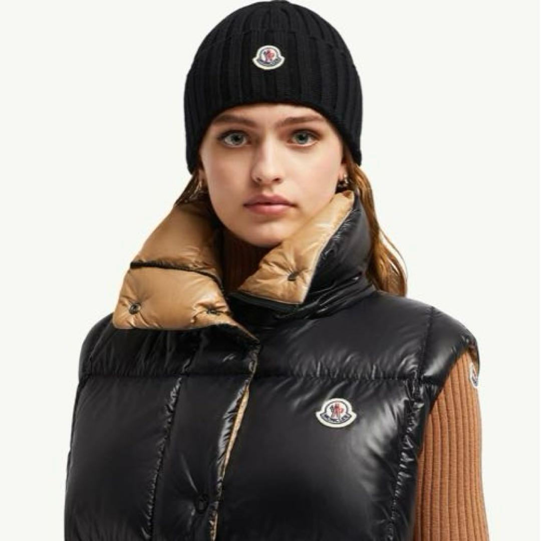 メグMONCLER 黒 ニット帽　　未使用