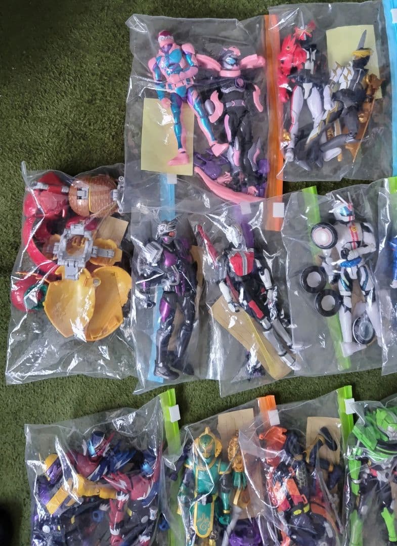 仮面ライダーフィギュア　いろいろたっぷりセット
