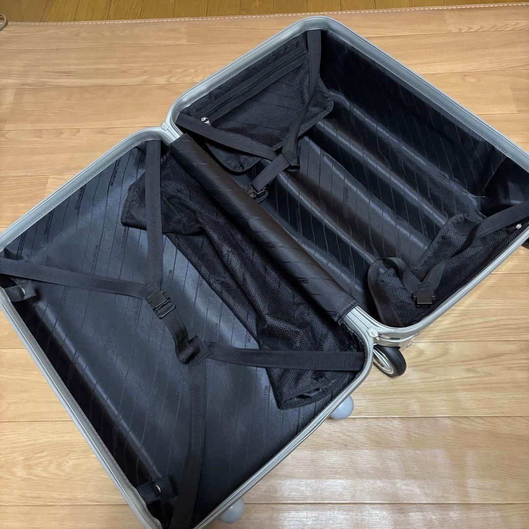 ゼロハリバートン ZERO HALLIBURTON キャリーケース