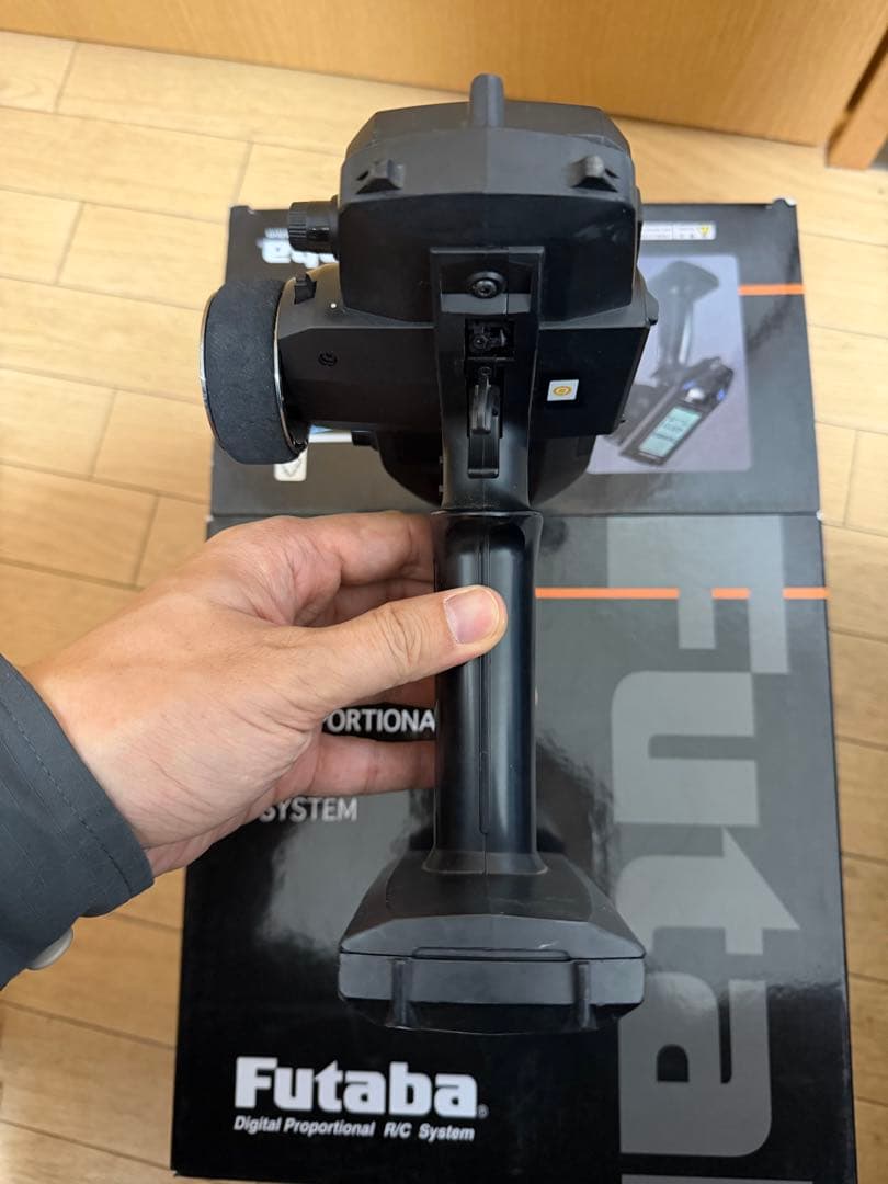 現状品Futaba T4PM Plus ラジコン送信機