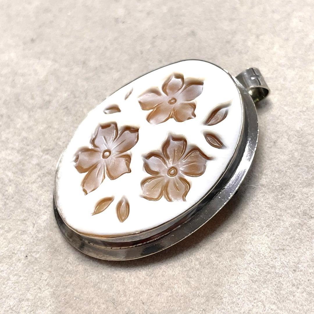 サルバトーレフェラガモ シェル カメオ ブローチ