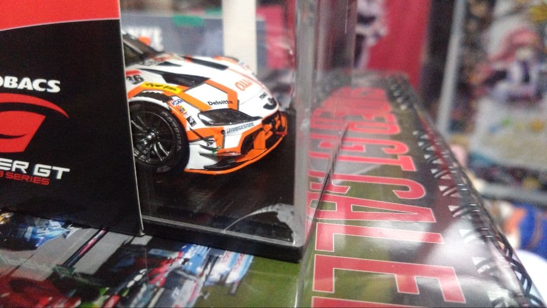 スパーク 1/43 au TOM’S GR Supra 2023