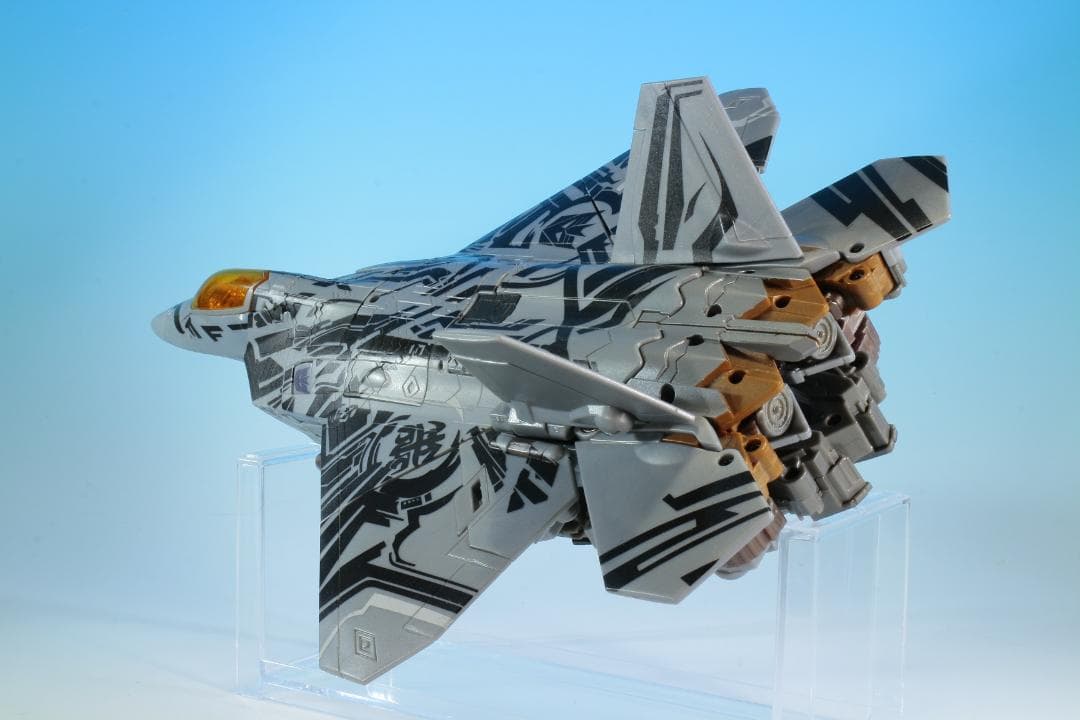 k*y様 中古 ハズブロ　スタースクリーム（海外版 MPM-01）