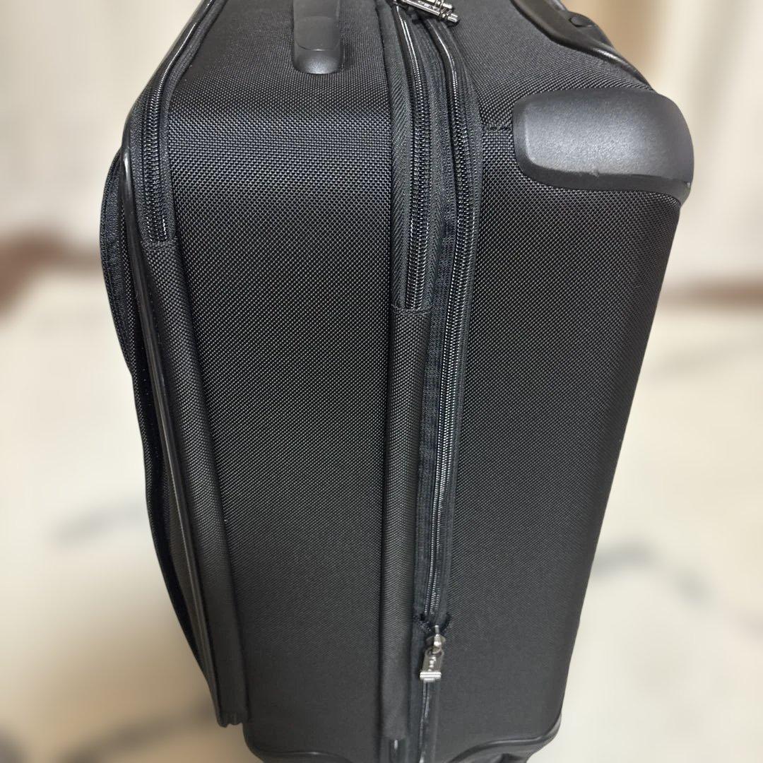 【美品】TUMI トゥミ 4輪 キャリーケース エキスパンダブル ブラック