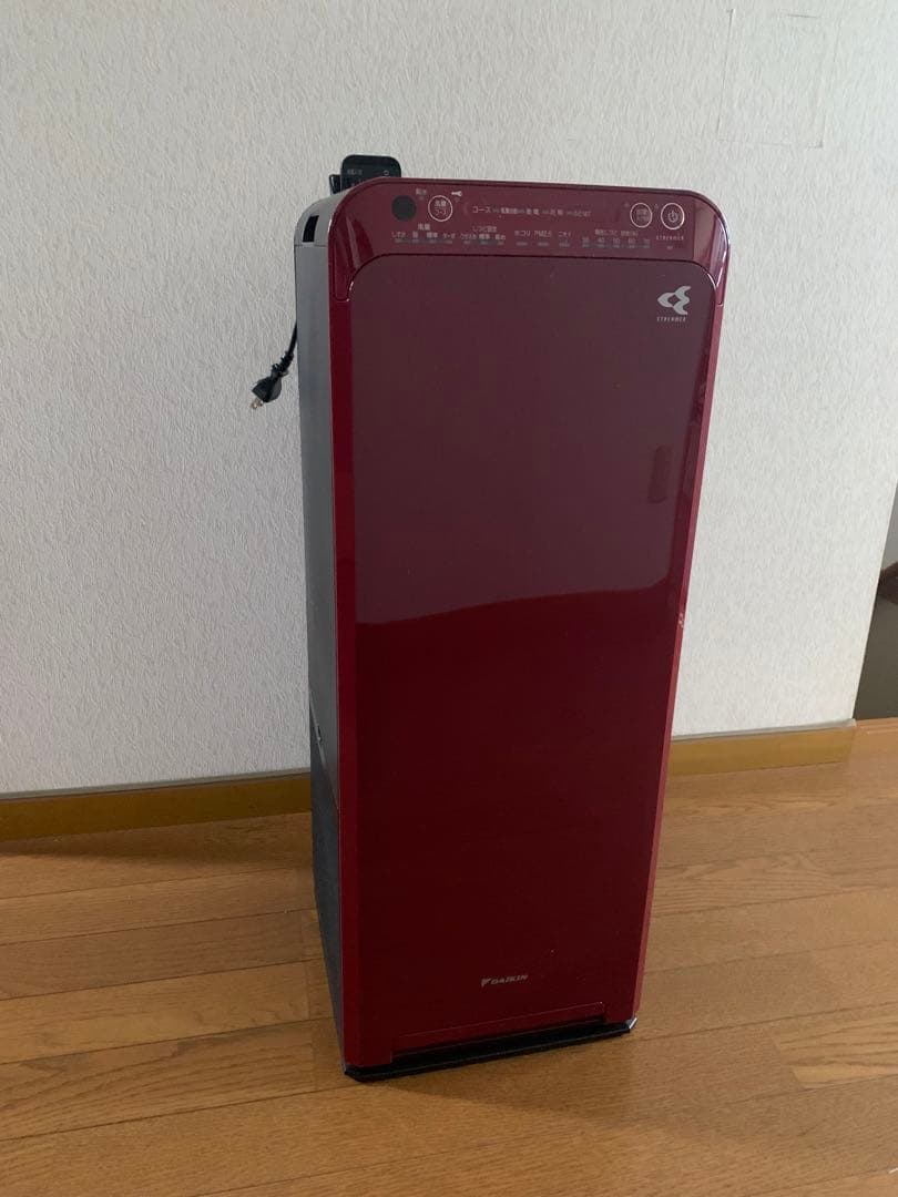 ダイキン　加湿空気清浄機　カトリーマ空気清浄機　レッド