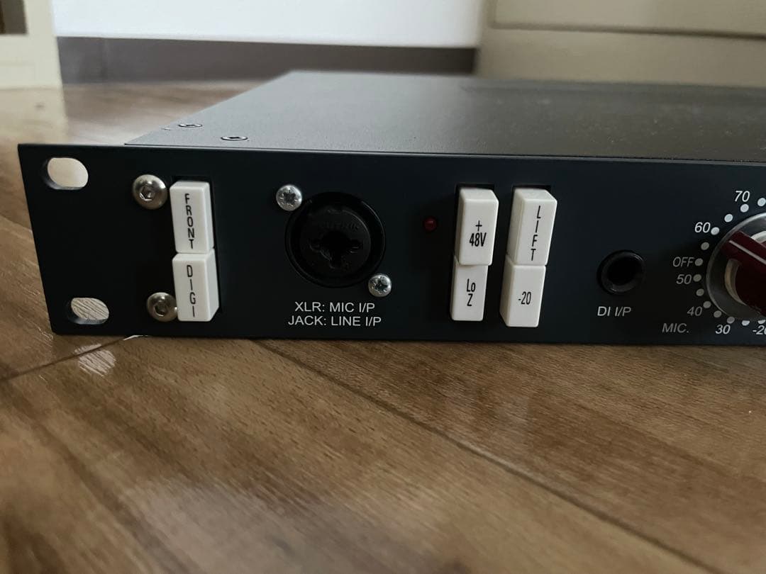 AMS Neve / 1073SPX